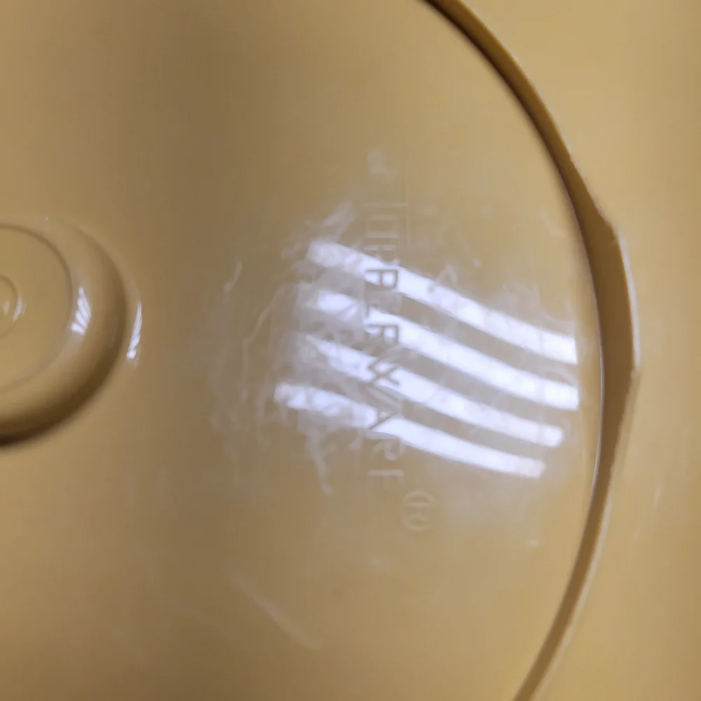 Vintage Tupperware Chip/Veggie Tray With Dip‎ Bowl w Spoon
